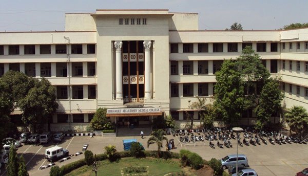 Bahiramjee Jijibhai Med.college, Pune